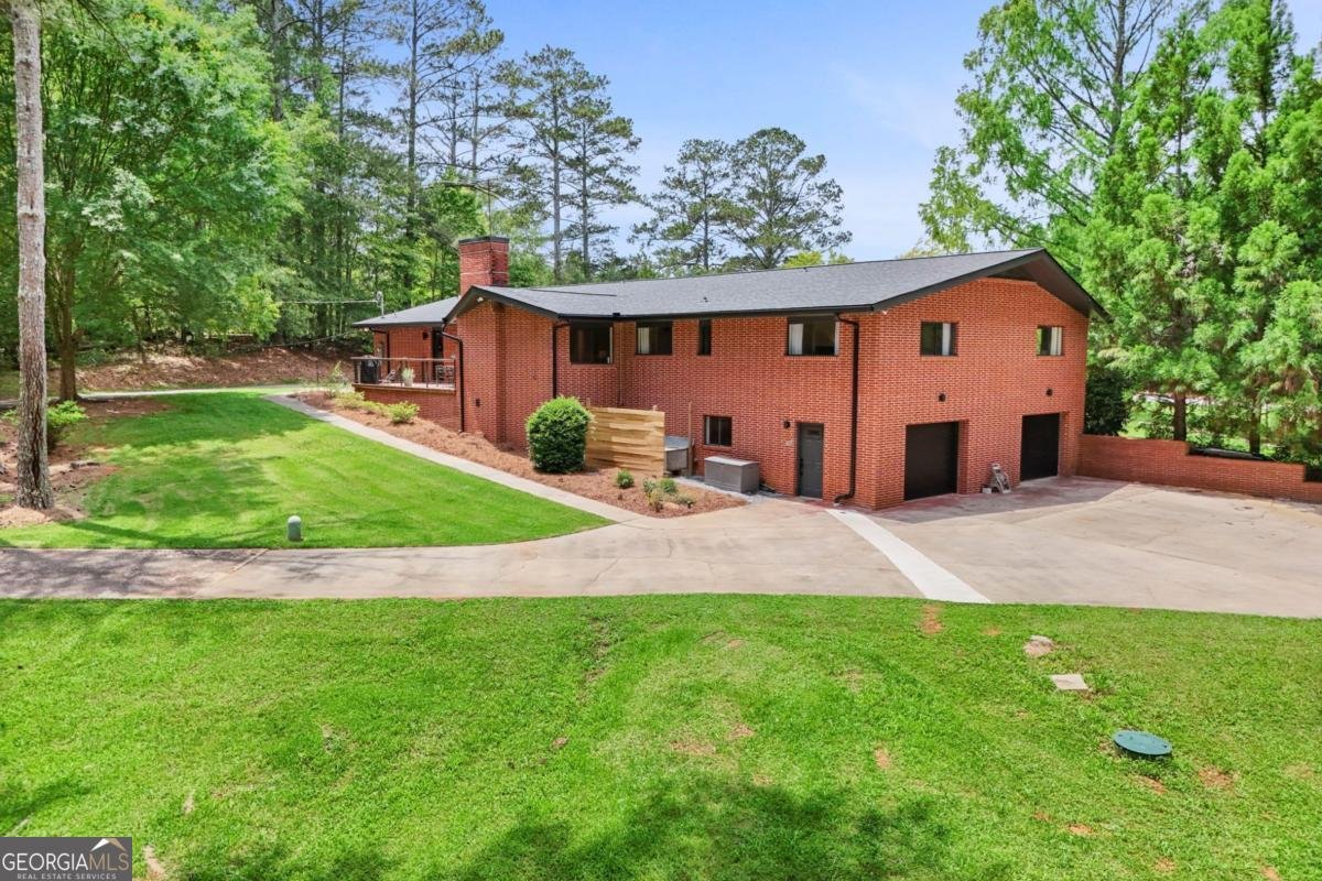 334 Luther Bailey Road Senoia - 36