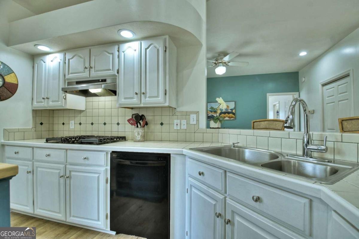 174 Oak Lane Blairsville - 30