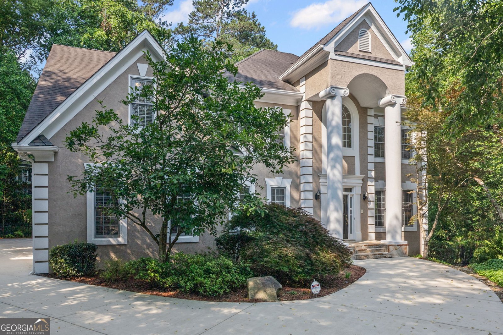 310 Ivy Brooke Court Sandy Springs - 1