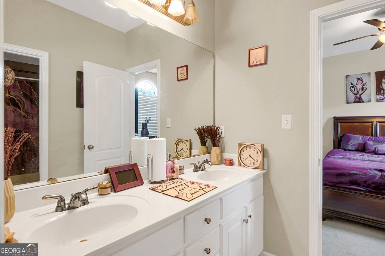 185 BERACAH Atlanta - 27