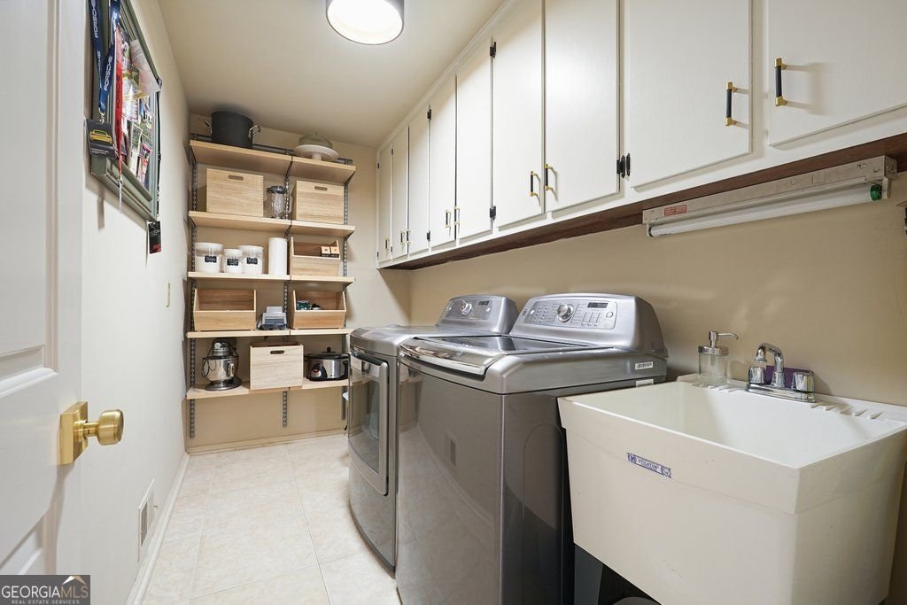 11940 Mountain Laurel Drive Roswell - 35