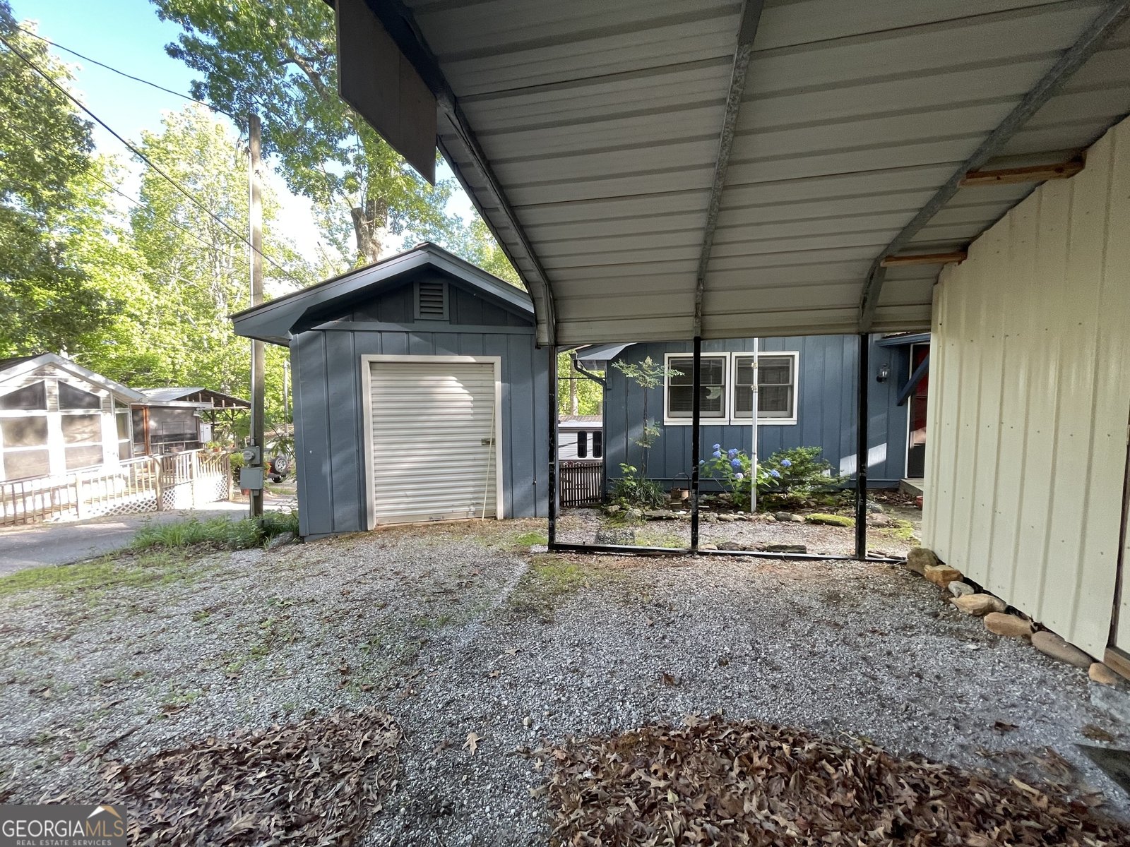 1095 Mountain Shadows Drive Cleveland - 7