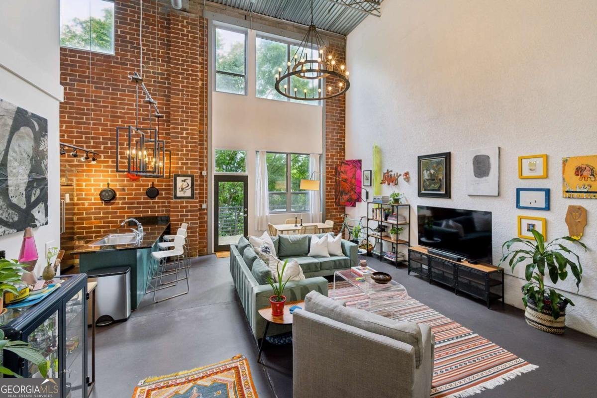 195 Arizona Avenue Atlanta - 3