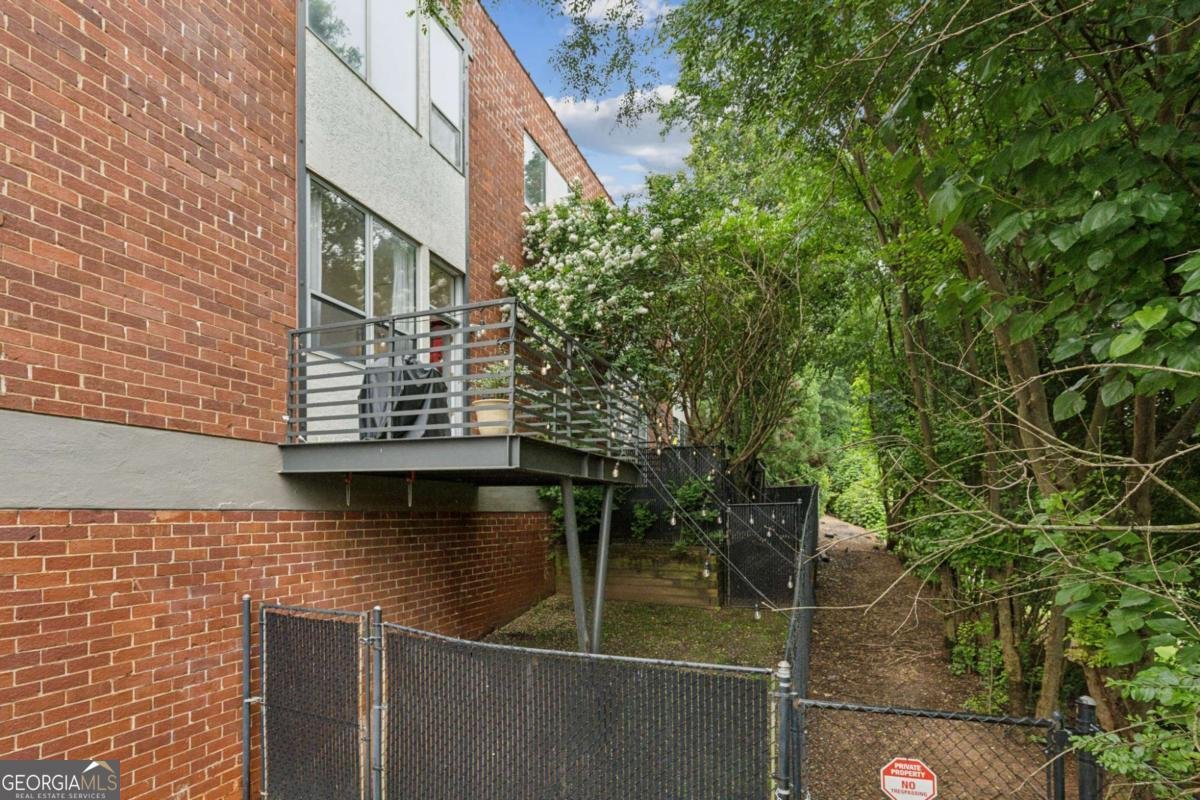 195 Arizona Avenue Atlanta - 34