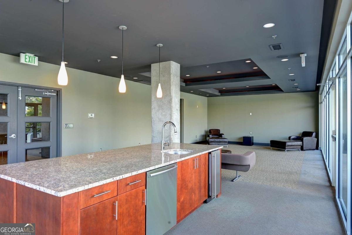 195 Arizona Avenue Atlanta - 43