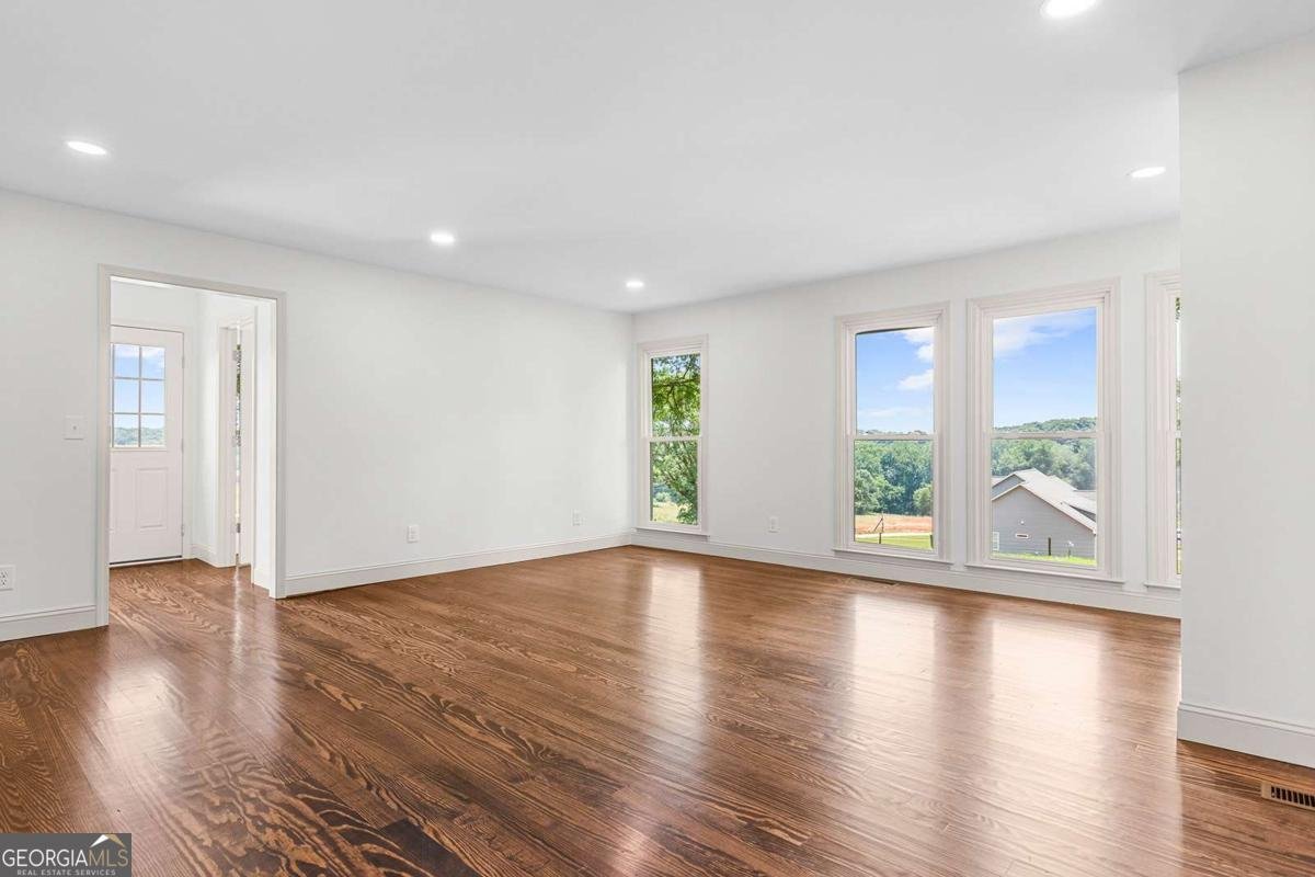 2985 Jackson Bridge Road Carnesville - 24