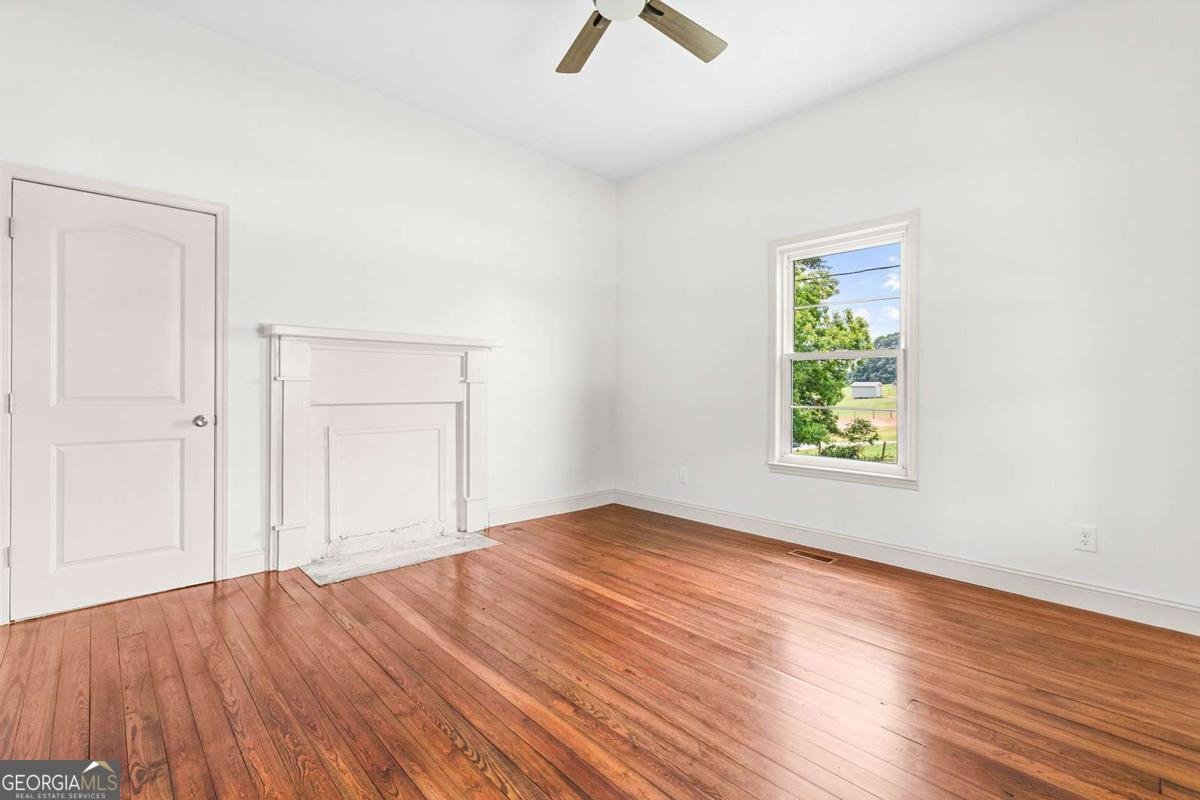 2985 Jackson Bridge Road Carnesville - 44