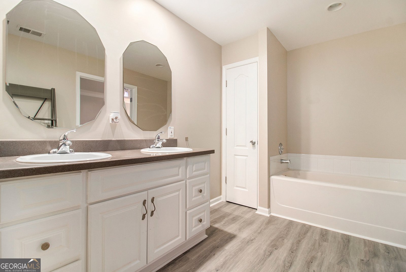 325 Leonard Road Lagrange - 17
