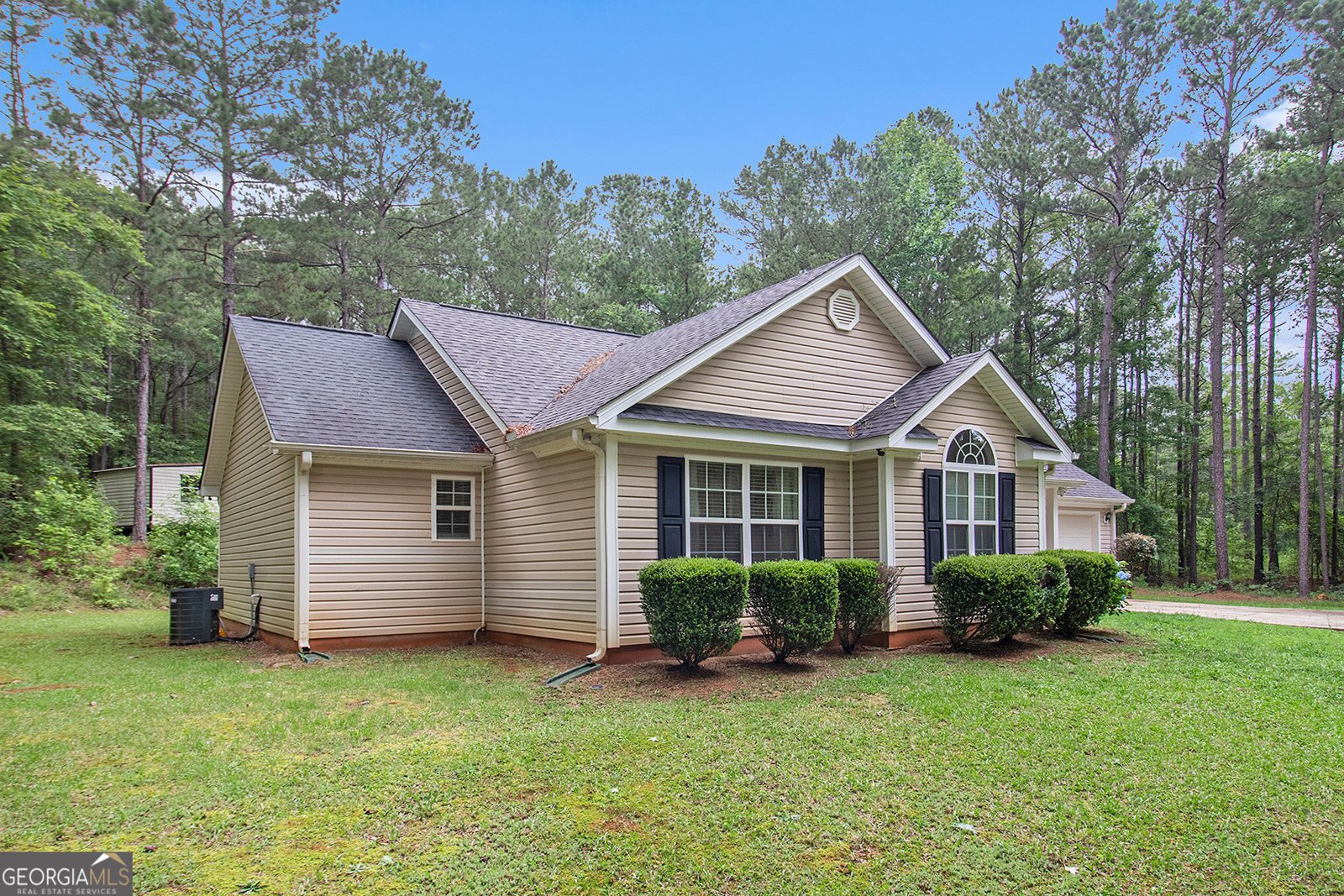 325 Leonard Road Lagrange - 3