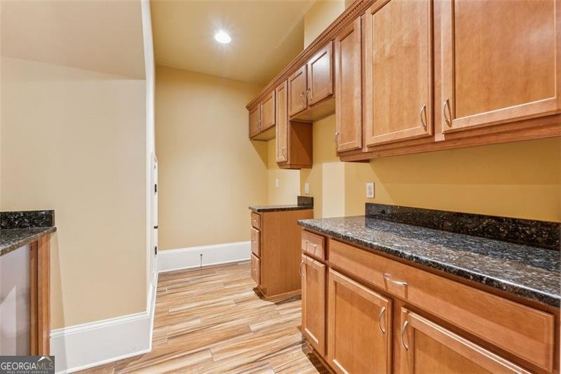 1220 STATE Street Atlanta - 32