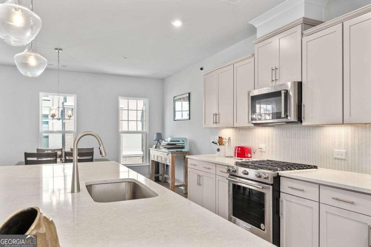361 Watson Avenue Woodstock - 10