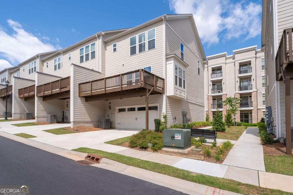 361 Watson Avenue Woodstock - 38