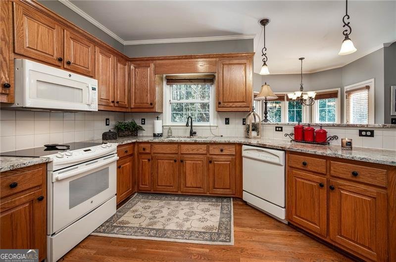 1394 Meadow Springs Drive Lilburn - 8