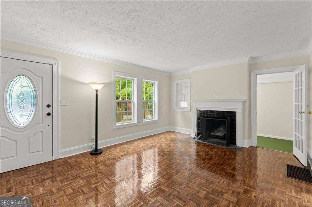 1098 Cascade Circle Atlanta - 4