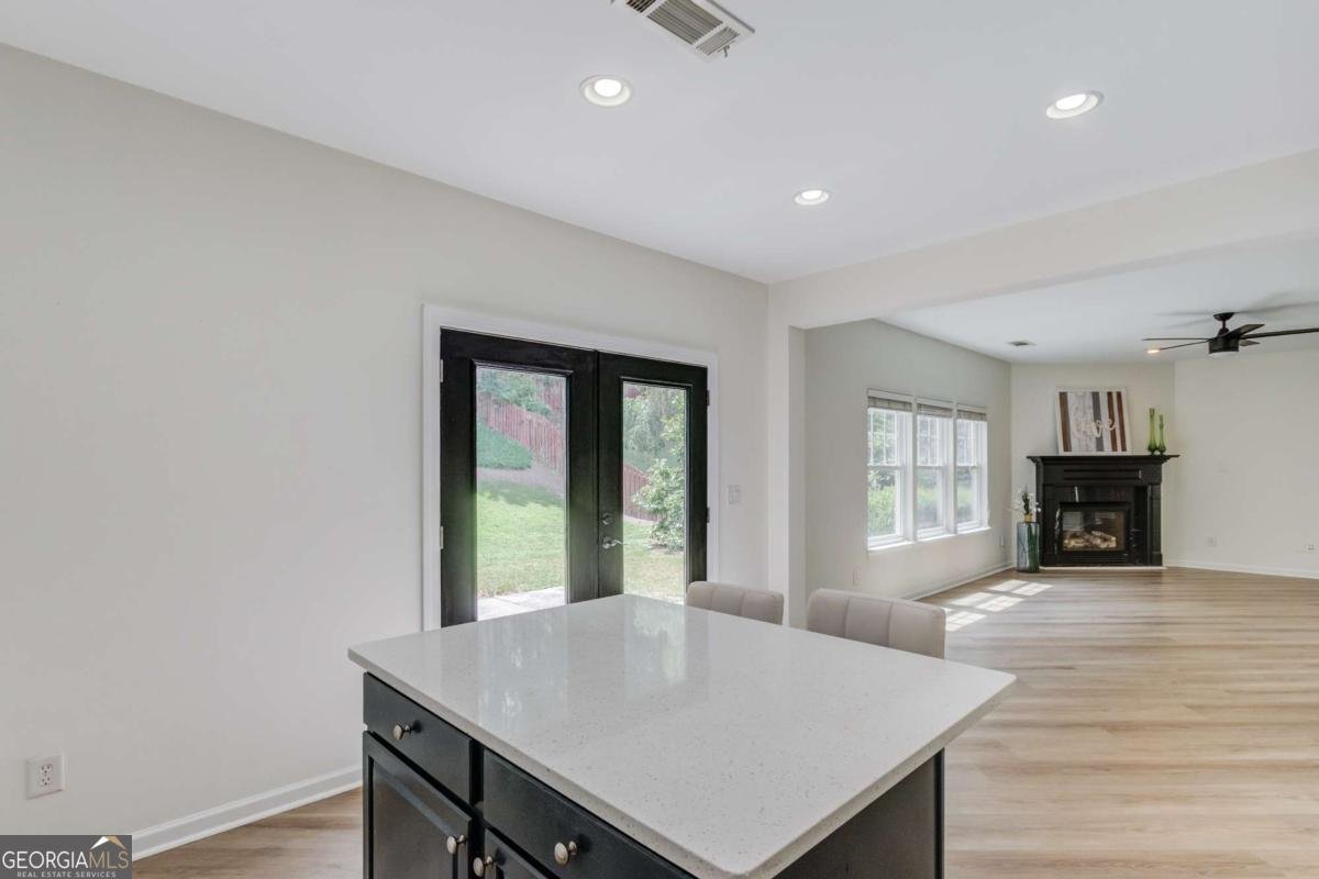 7653 Legacy Road Flowery Branch - 14