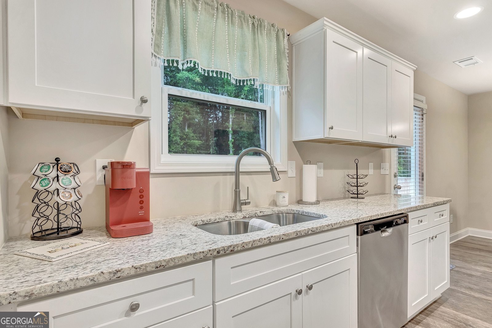 191 Baker Street Woodbury - 24