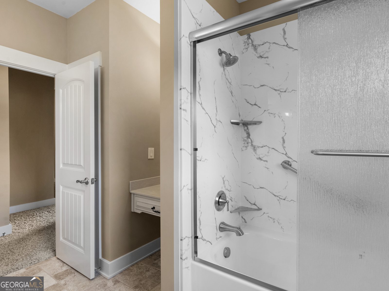 3905 Pointer Road Loganville - 55