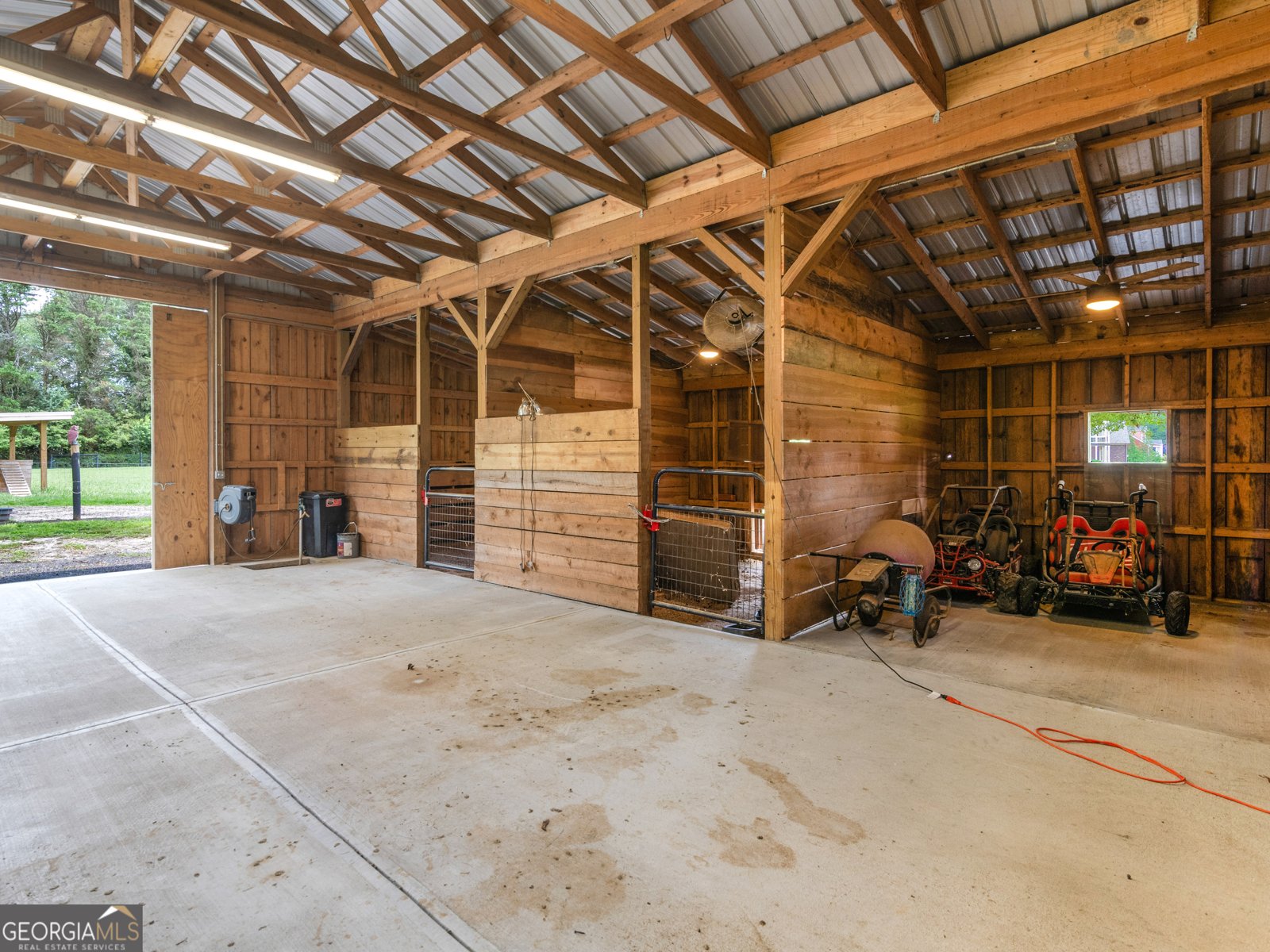 3905 Pointer Road Loganville - 75