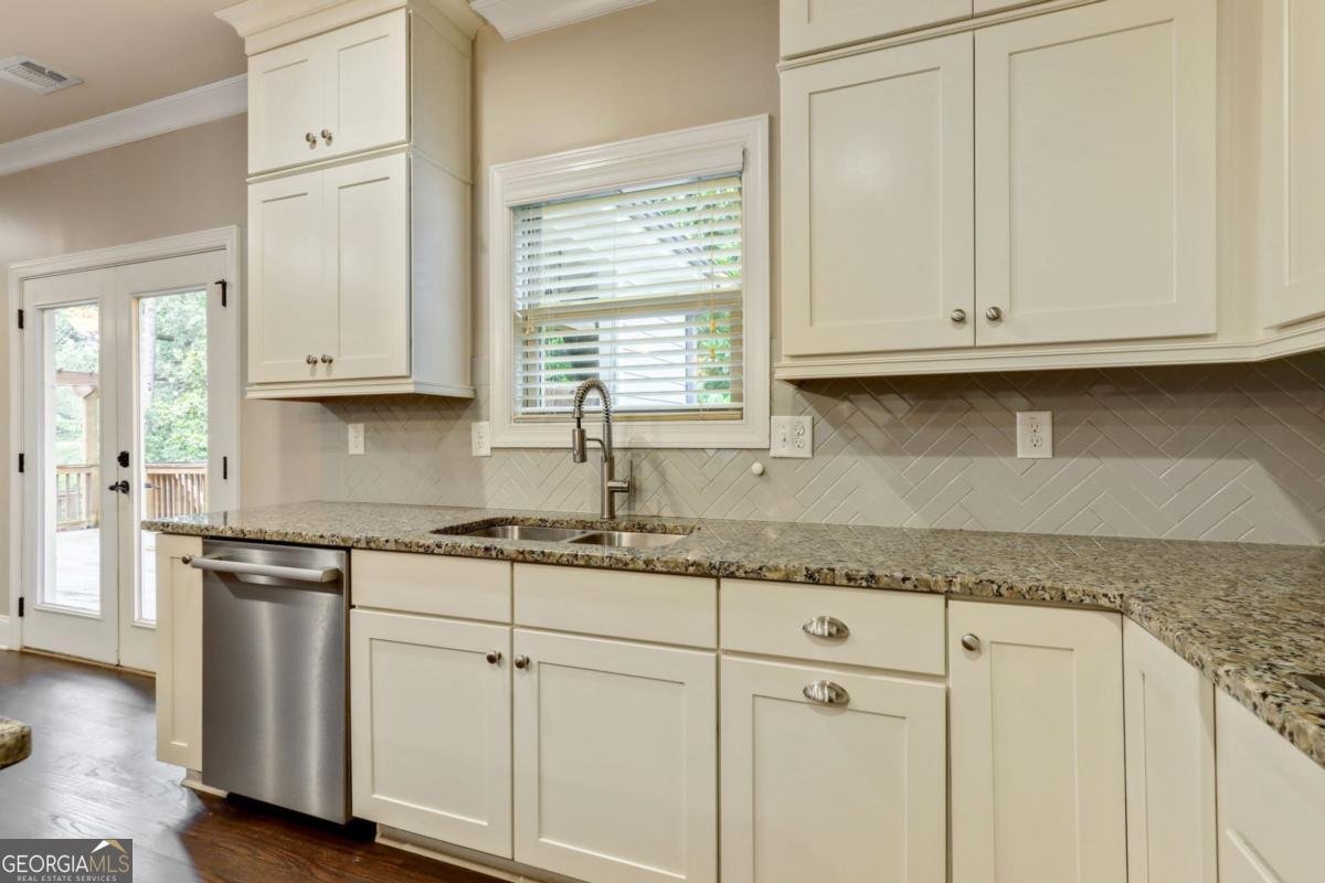 3821 Chamblee Dunwoody Road Atlanta - 14
