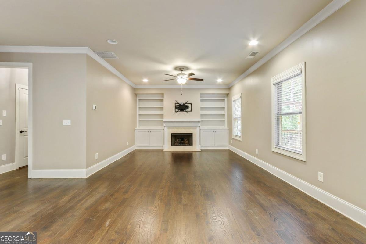 3821 Chamblee Dunwoody Road Atlanta - 15