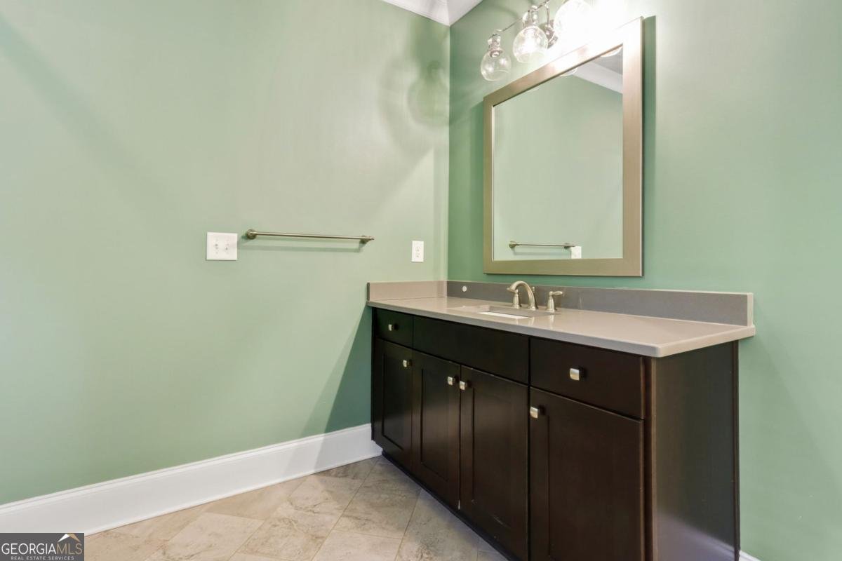 3821 Chamblee Dunwoody Road Atlanta - 24