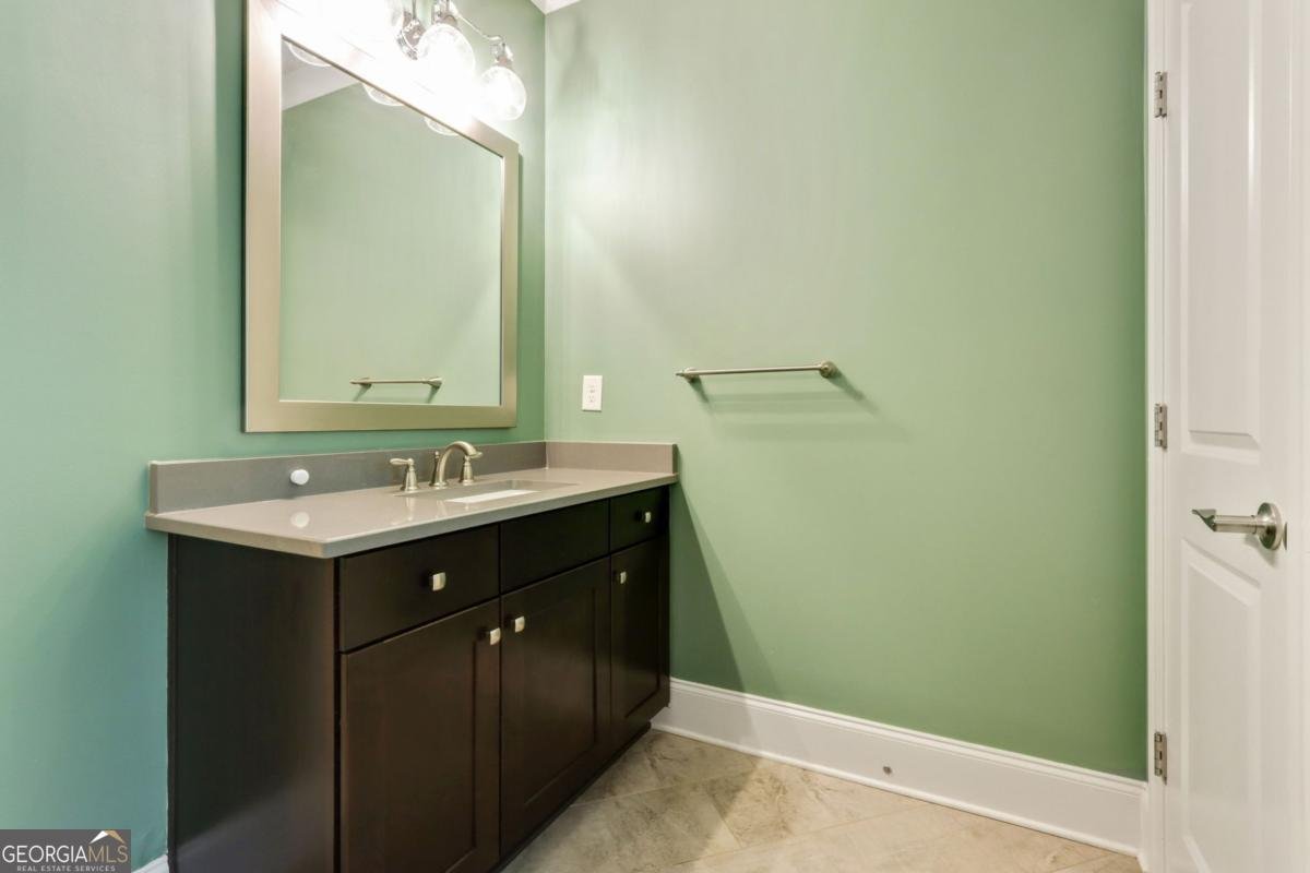3821 Chamblee Dunwoody Road Atlanta - 25