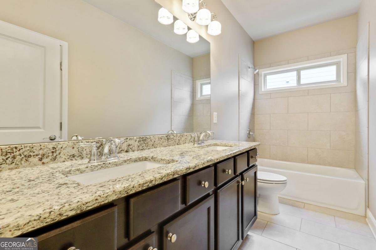 3821 Chamblee Dunwoody Road Atlanta - 30
