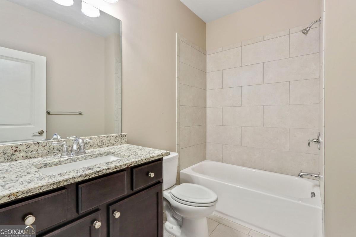 3821 Chamblee Dunwoody Road Atlanta - 35