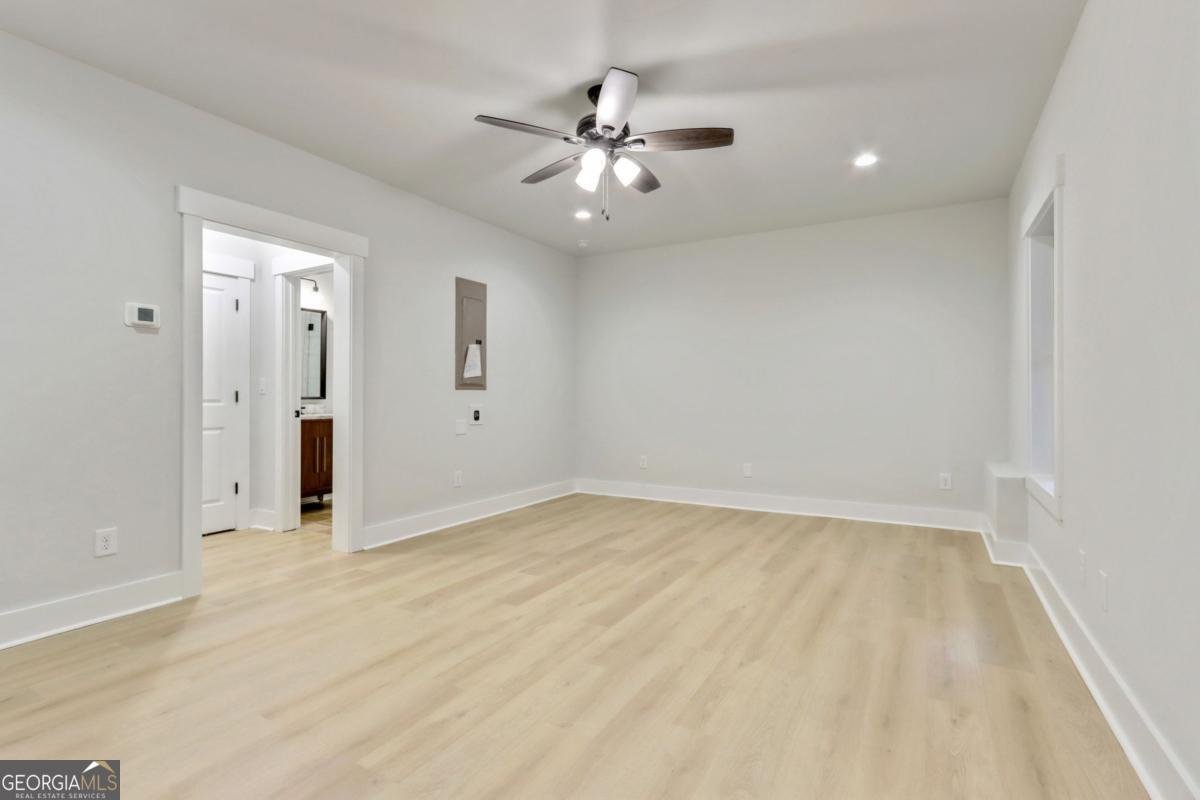 3821 Chamblee Dunwoody Road Atlanta - 41