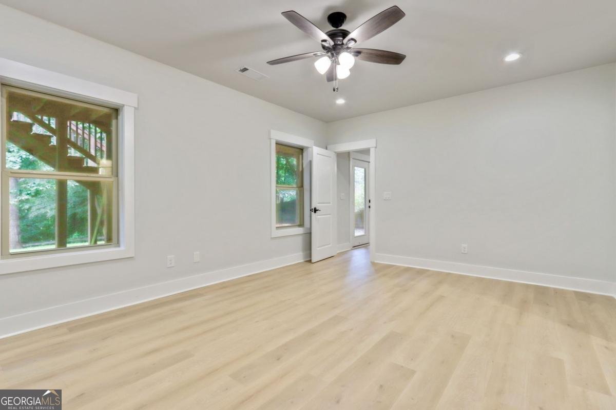 3821 Chamblee Dunwoody Road Atlanta - 42