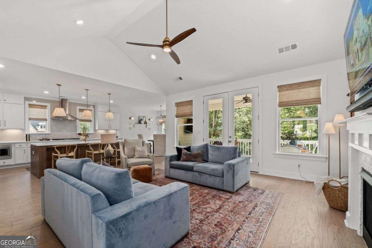 8415 AZURE OVERLOOK Trail Gainesville - 21