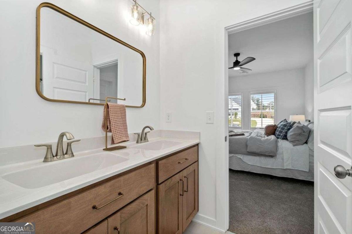 8415 AZURE OVERLOOK Trail Gainesville - 38