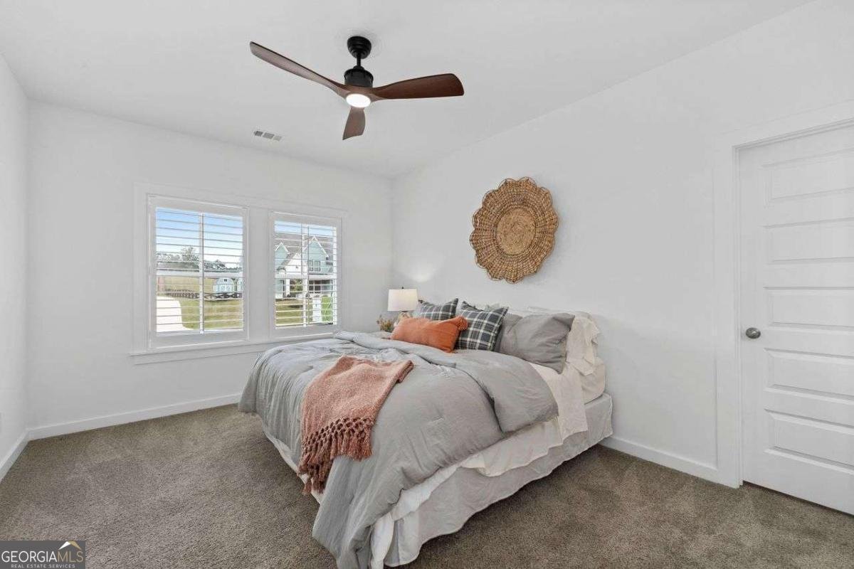 8415 AZURE OVERLOOK Trail Gainesville - 40