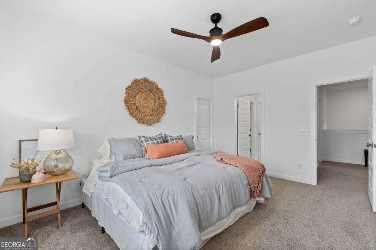8415 AZURE OVERLOOK Trail Gainesville - 41