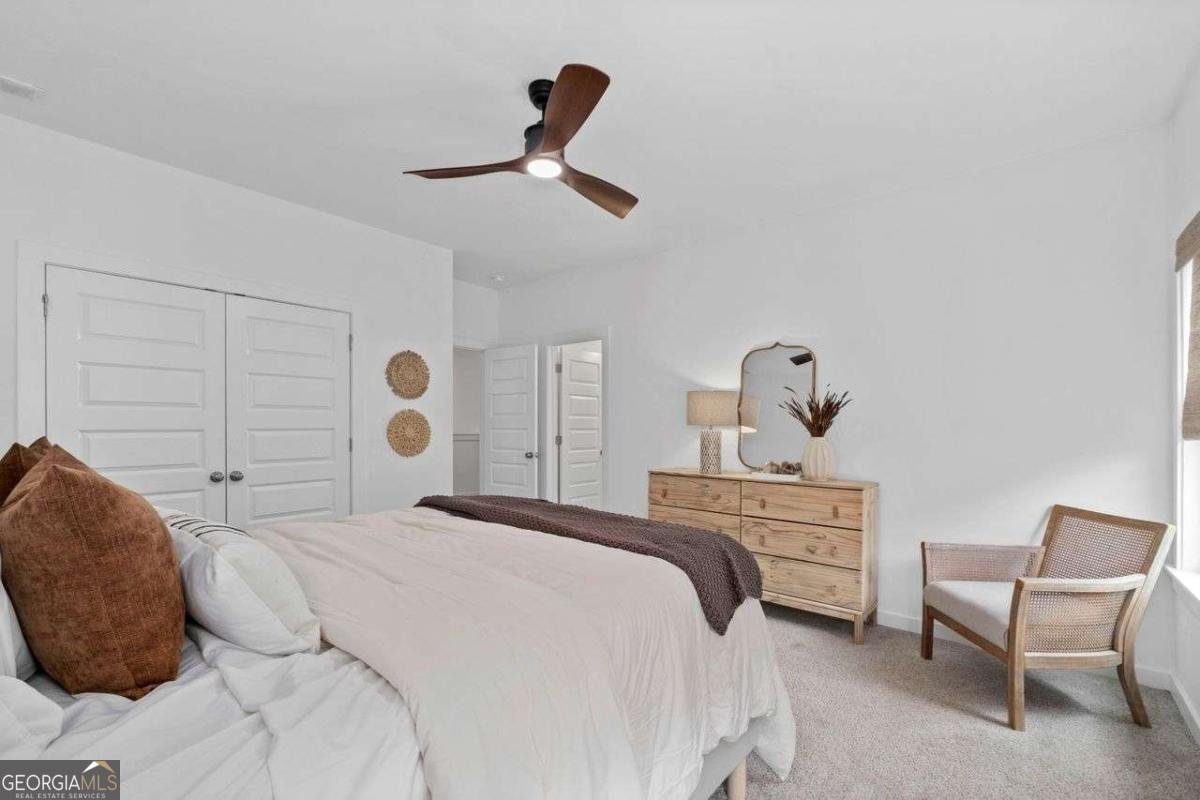 8415 AZURE OVERLOOK Trail Gainesville - 43