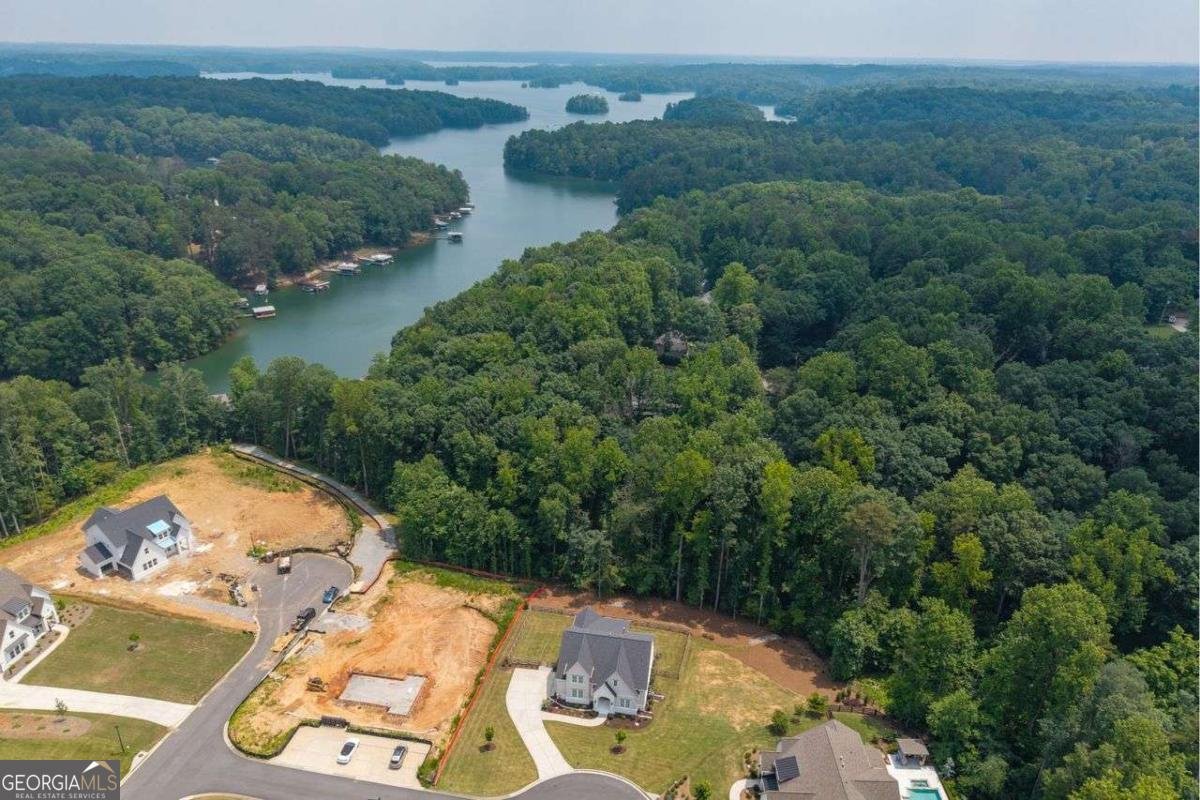 8415 AZURE OVERLOOK Trail Gainesville - 58