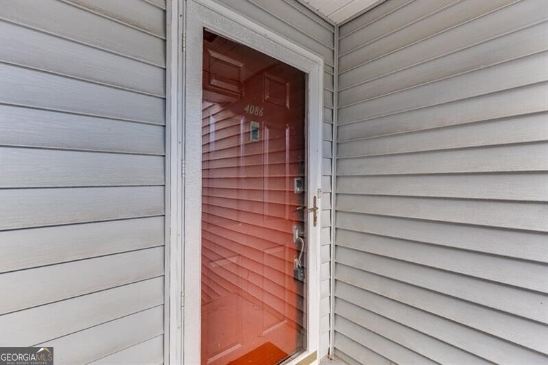 4086 Whitehall Way Alpharetta - 2