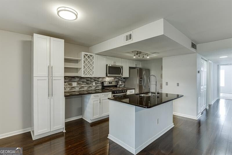 4086 Whitehall Way Alpharetta - 8