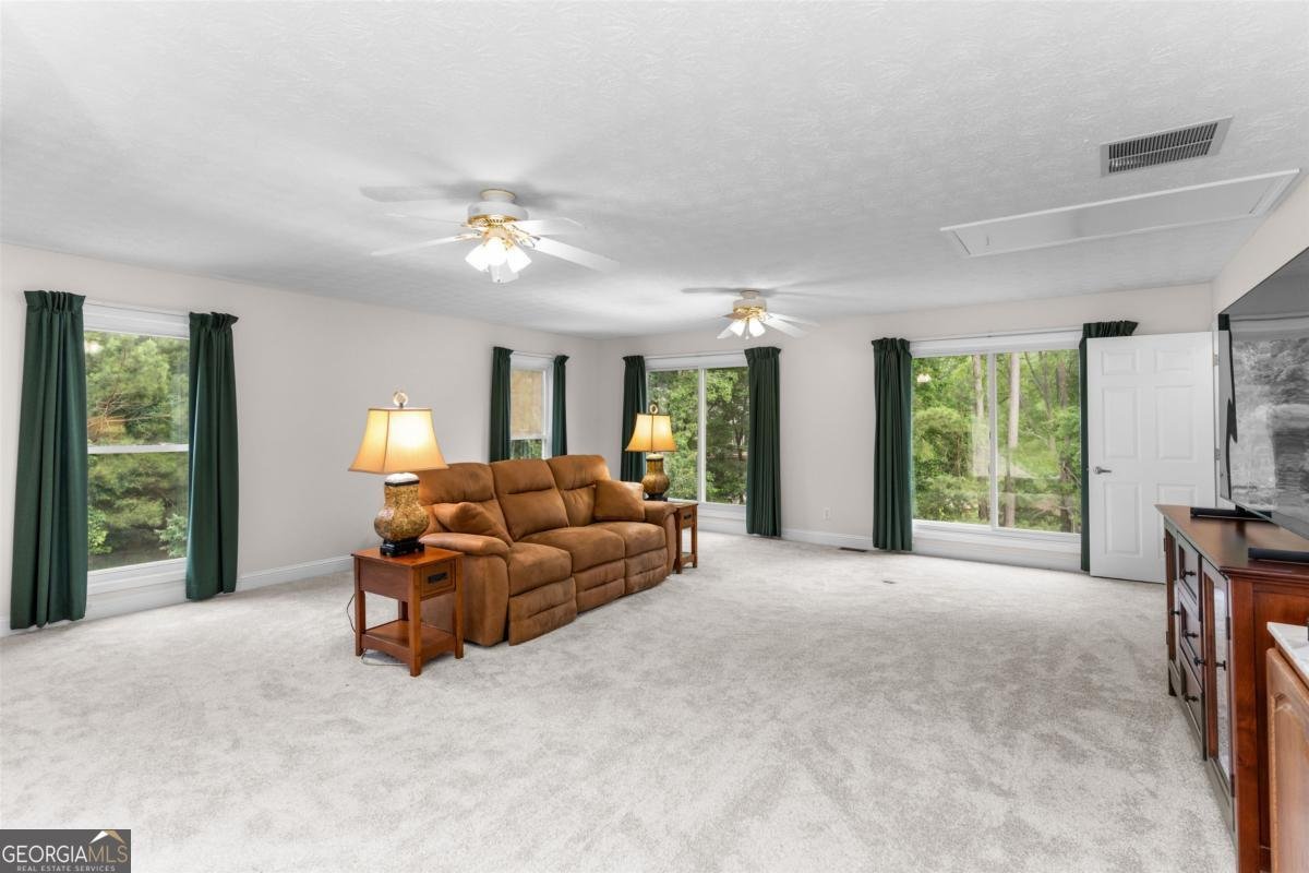1060 Old Rock Road Greensboro - 36
