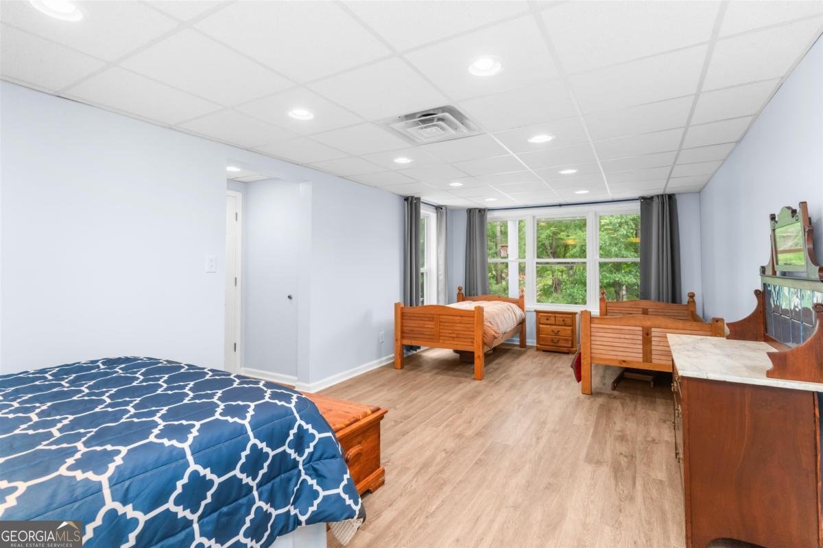 1060 Old Rock Road Greensboro - 55