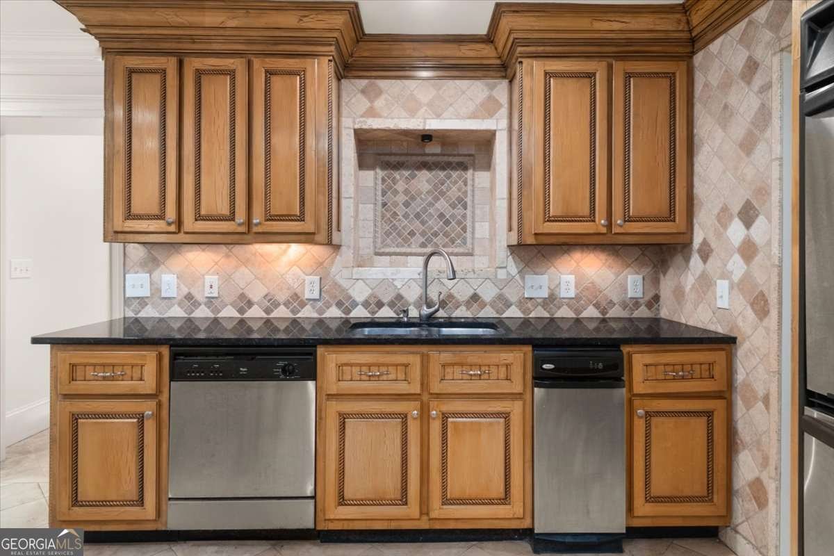 6771 Sunny Brook Lane Atlanta - 13