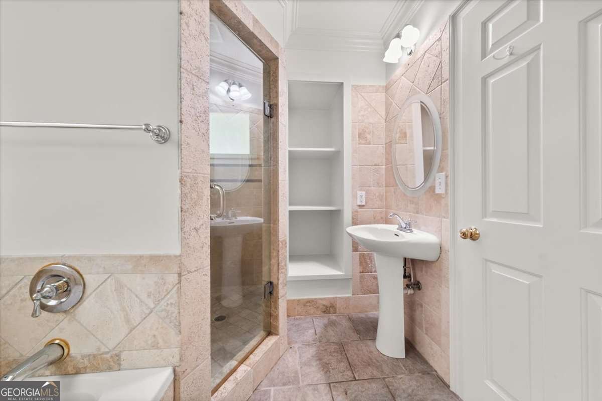 6771 Sunny Brook Lane Atlanta - 30