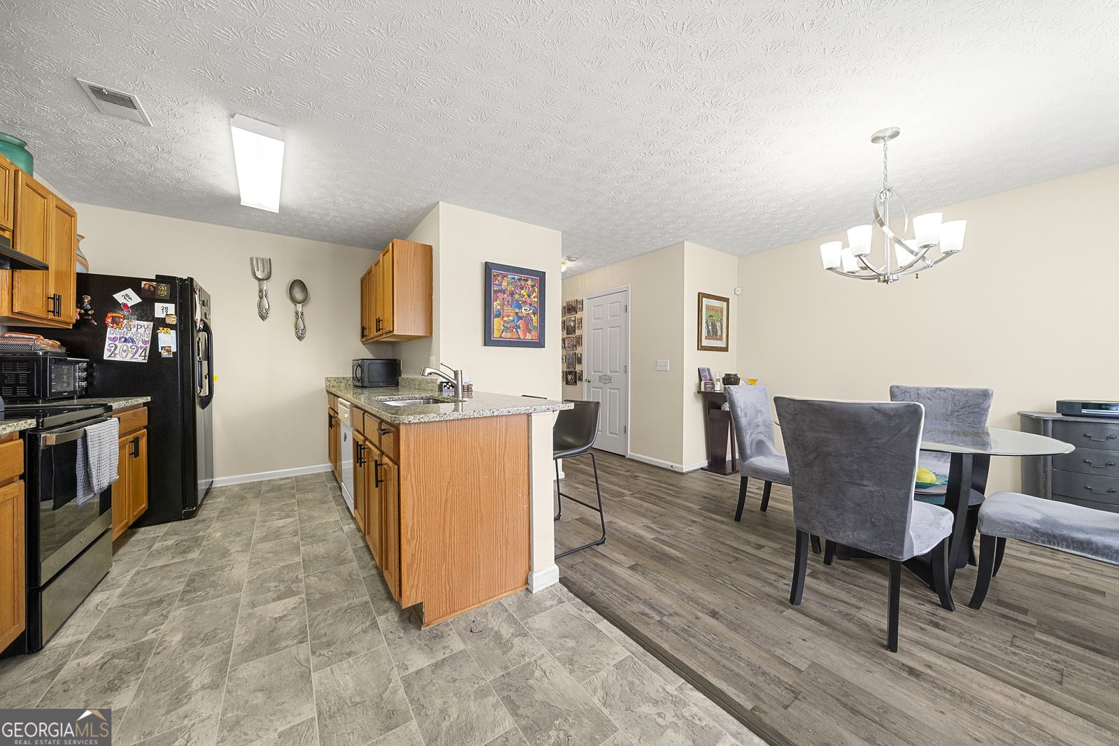 1320 Revelstoke Cove Riverdale - 13