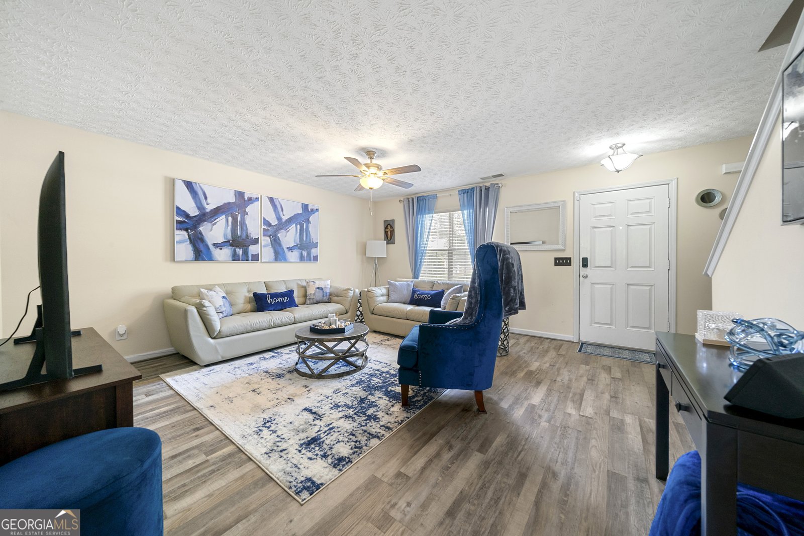 1320 Revelstoke Cove Riverdale - 4