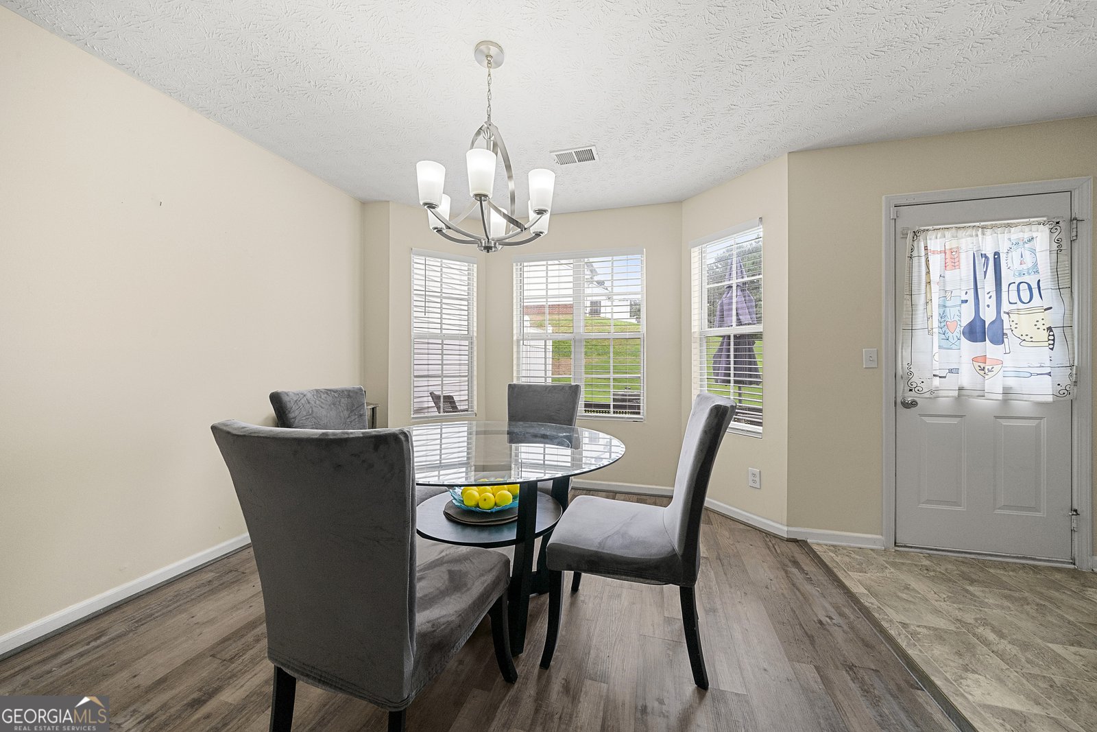 1320 Revelstoke Cove Riverdale - 8
