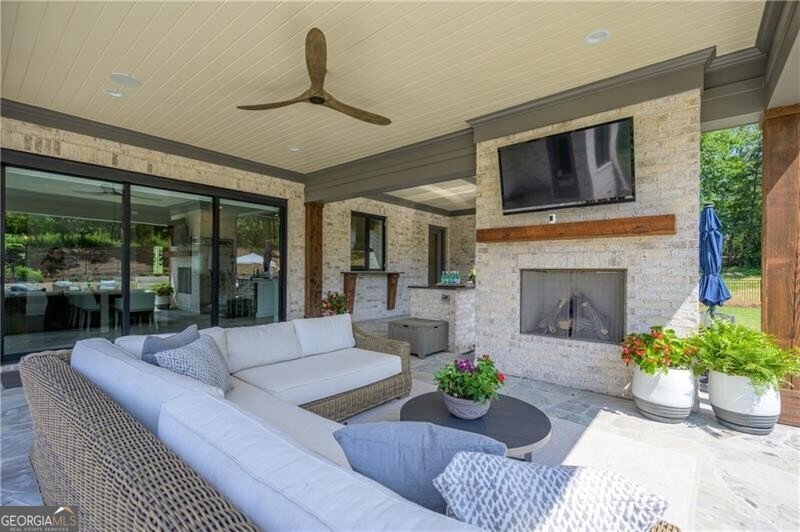 10155 Cedar Ridge Drive Milton - 10