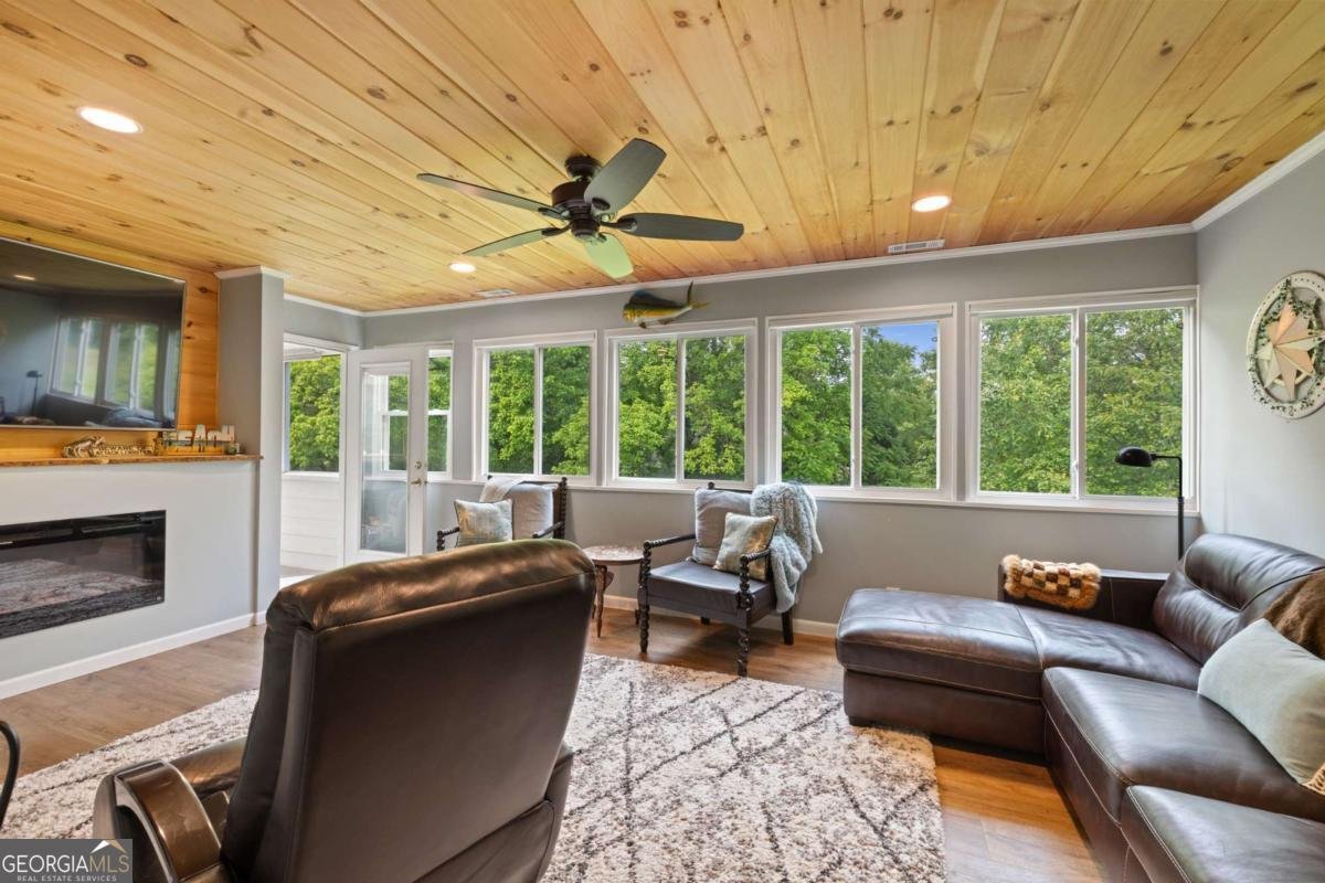 555 Little Ranger Road Murphy - 38