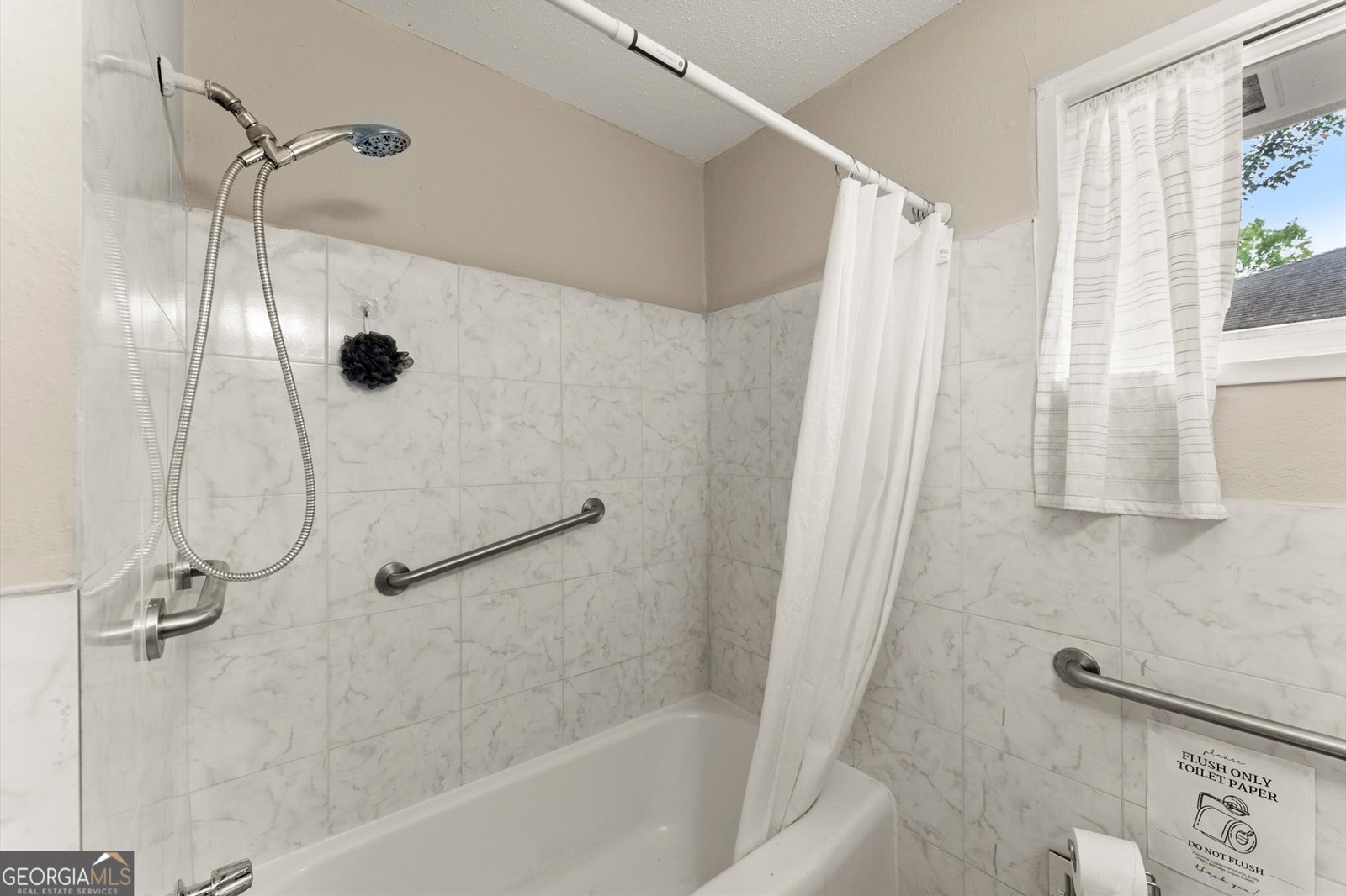2756 Gresham Road Atlanta - 23