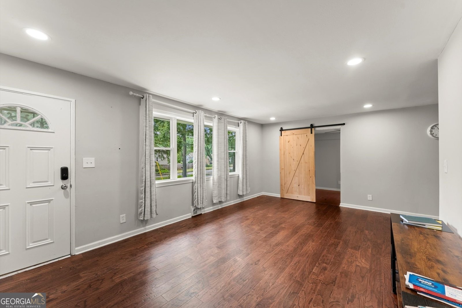 2756 Gresham Road Atlanta - 8