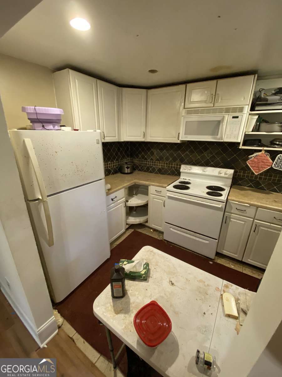 2463 Stone Road East Point - 8
